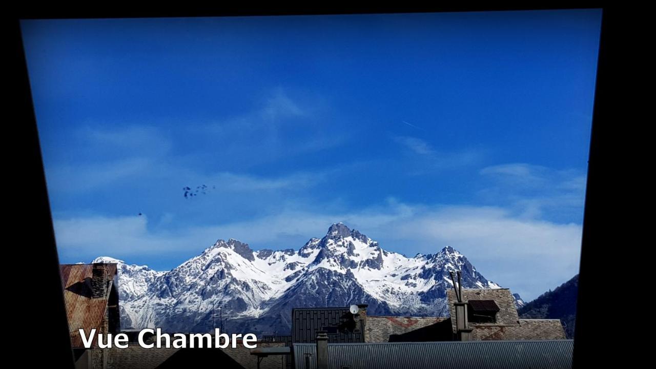 Le Cosy Lodge Departs Ski Alpe D'Huez 2 Alpes La Grave Et Col D'Ornon Detente Jacuzzi Piscine Sauna Bar Billard Le Bourg-dʼOisans 외부 사진